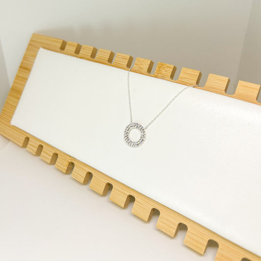 Sparkling Round Necklace